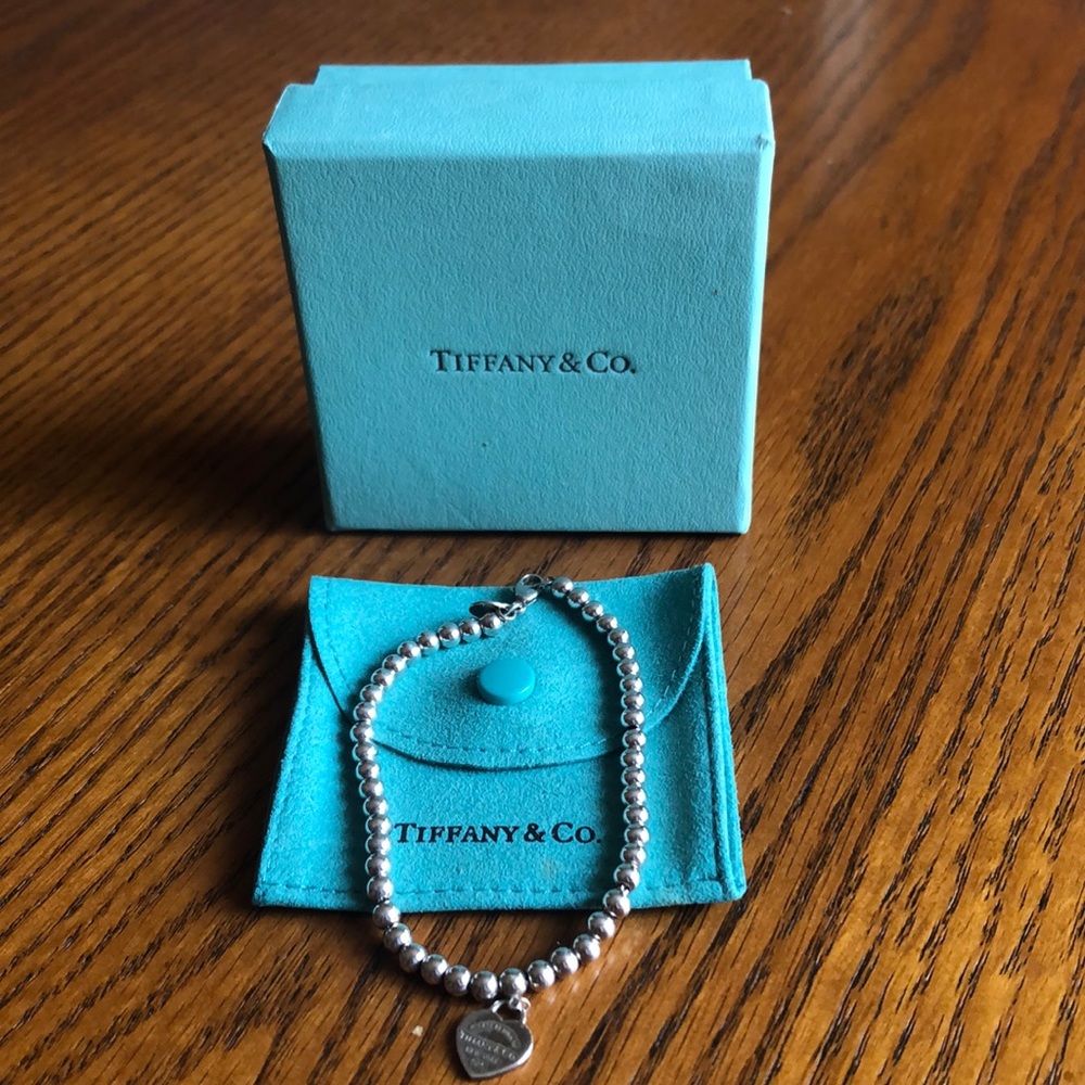 Return to Tiffany Bead Bracelet w/ blue heart
